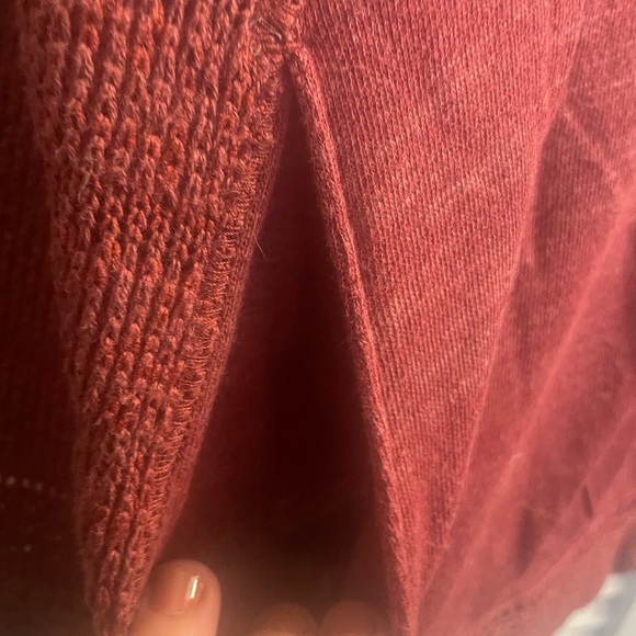 Lucky Brand XL Cowl Neck Sweater. Includes 1 front pockets for both hands - Picture 4 of 10